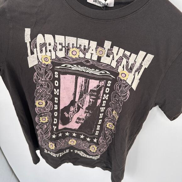 DAYDREAMER LA NWT Evereve Loretta Lynn Nashville Tenessee Graphic Tee // XS - Picture 5 of 10